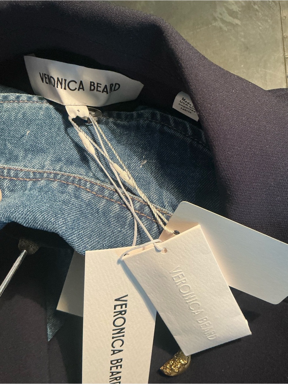 ‼️NWT Veronica Beard Navy Dickey Jacket with gold buttons and  Denim Dickey - Picture 4 of 5